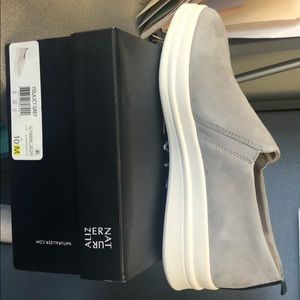 Naturalizer slip on shoes